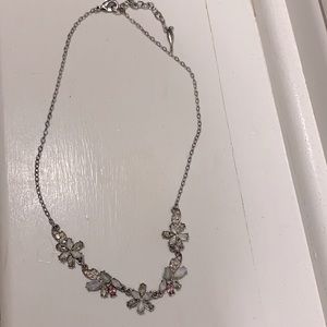 Chloe + Isabelle collar necklace